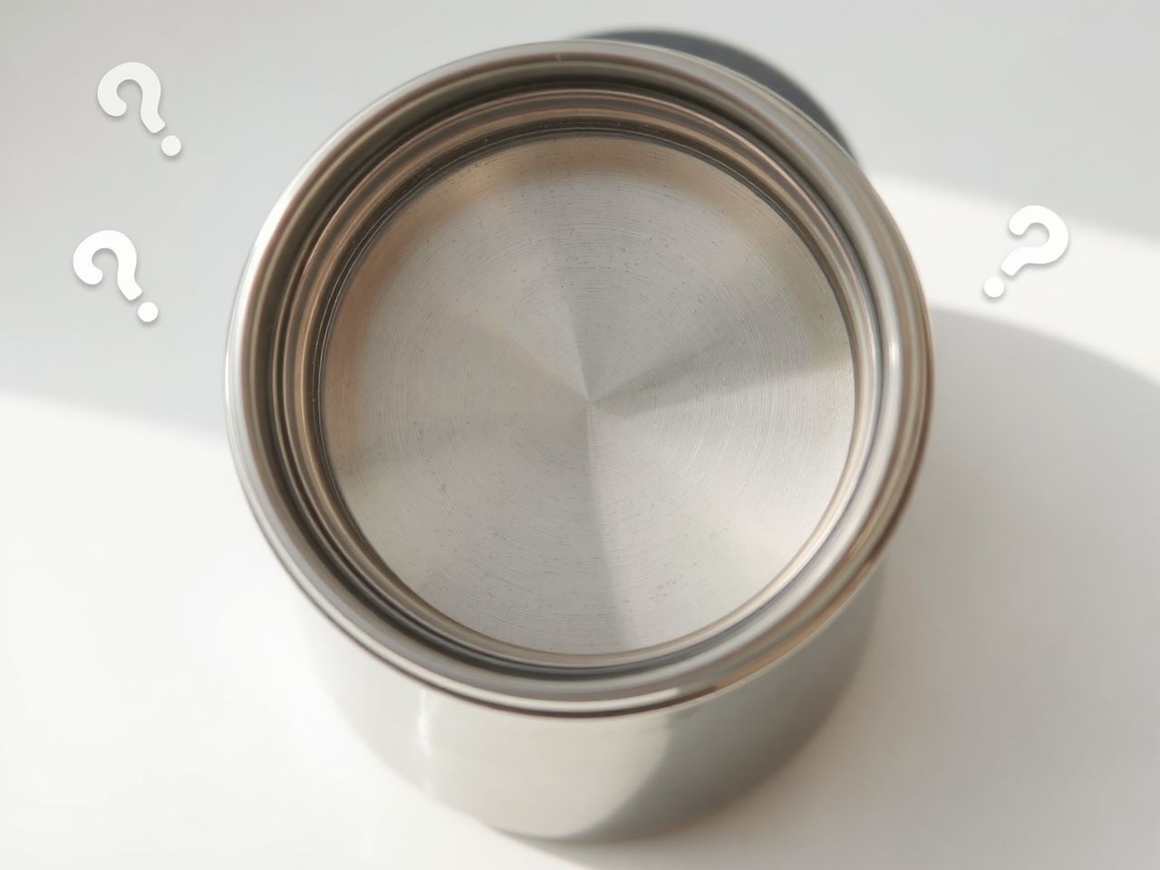 A termosz belső vákuuma megakadályozza a hőveszteséget.